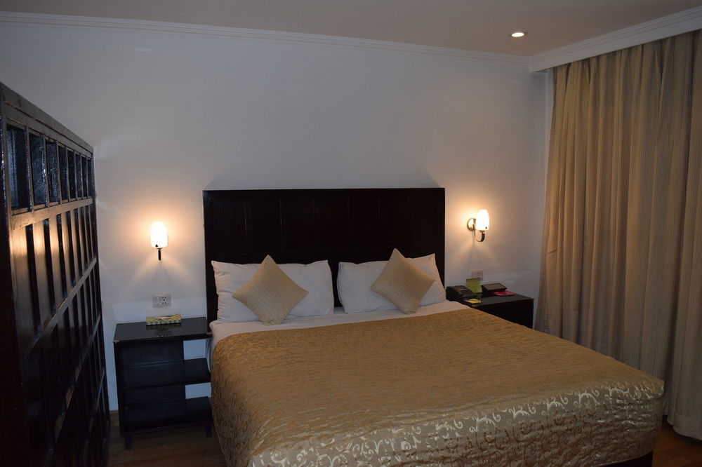 The Janpath Hotel New Delhi Eksteriør bilde